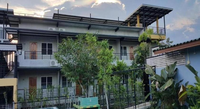 Nongbua Garden Ville Nong Bua Lamphu Екстер'єр фото