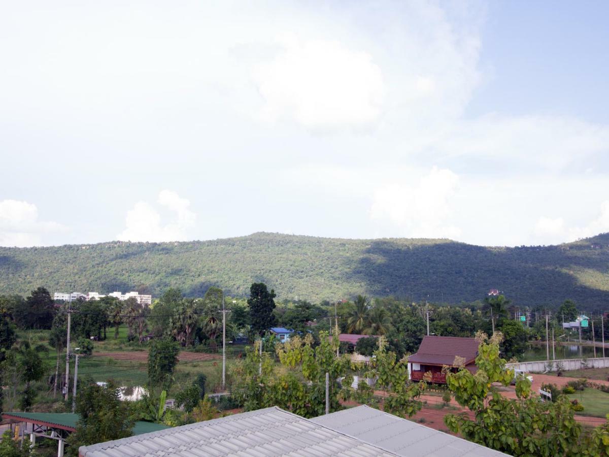 Nongbua Garden Ville Nong Bua Lamphu Екстер'єр фото